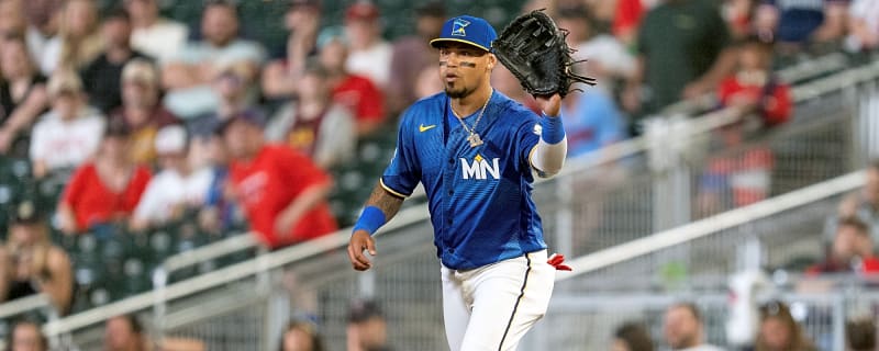 Reds Sign Orlando Arcia To Minor League Deal