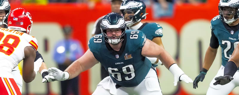 Eagles Edge Rusher Gives Update On Rehab, Says He Is Ready To 'Build My Armor'