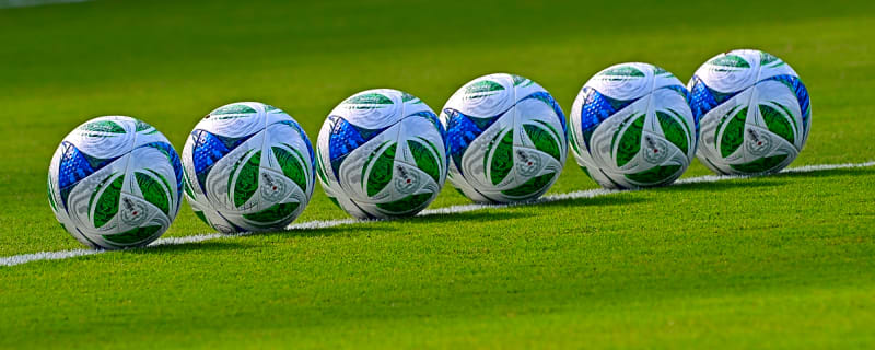 Report: West Ham initiate move to sign highly-rated defensive midfielder from Bundesliga