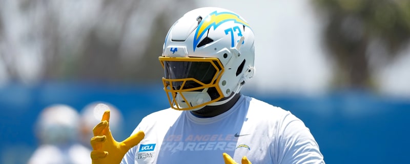 Green Bay Packers Add Veteran Linemen as Protection Problems Mount