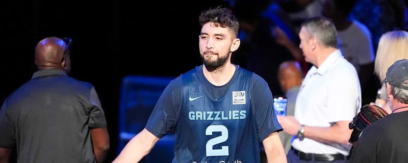 Another Grizzlies player does a gun celebration during game