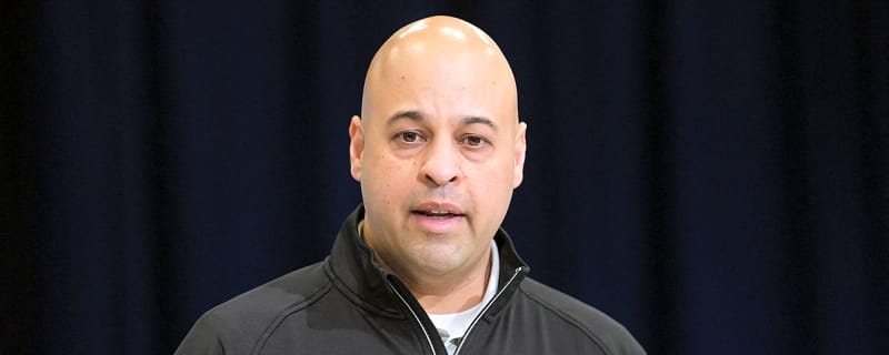 Steelers' Omar Khan Gets New Opportunity To Add Veteran Offensive Piece For Aaron Rodgers
