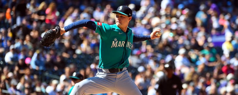Top Mariners prospect leaves game after getting hit by 104-mph comebacker