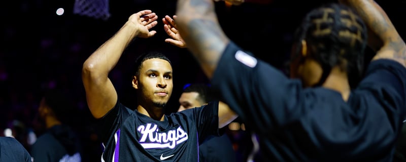 NBA Notes: Keegan Murray, Bulls, Mavericks, Dante Exum