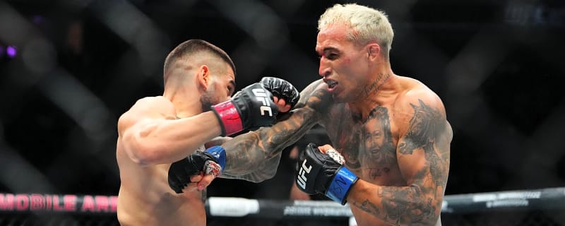 Charles Oliveira names hardest-hitting opponent he’s ever fought after scary KO loss to Ilia Topuria