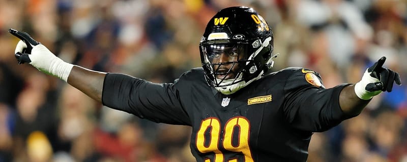 Tyler Steen, Javon Kinlaw, Quan Martin ejected for fighting during Eagles-Commanders game