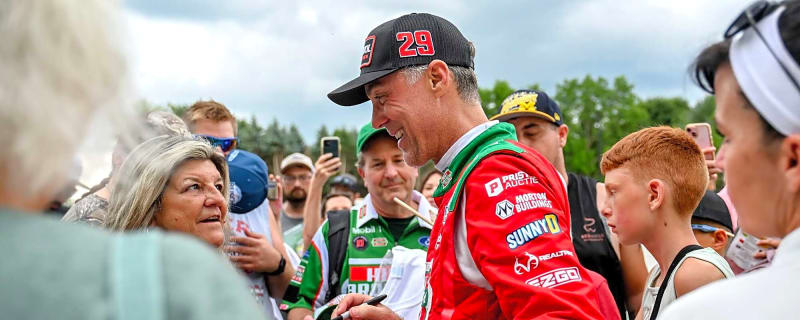 Kevin Harvick Urges Cuts in NASCAR Schedule as Tracks Suffer Grandstand Crisis