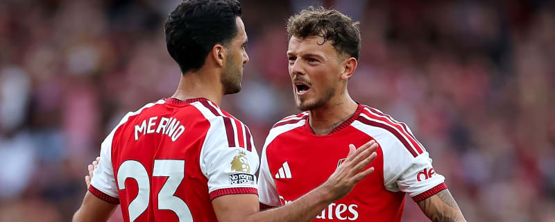 'All over the place' - Gary Neville and Jamie Carragher deliver verdicts after Arsenal beat Xabi Alonso's Chelsea