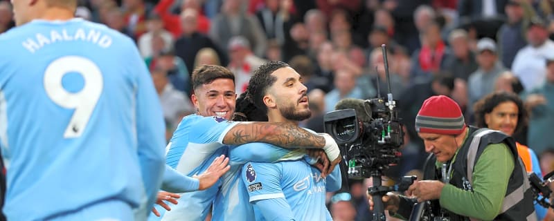'He did not deserve two yellows' - Andoni Iraola defends Ryan Gravenberch after Liverpool star’s controversial dismissal in 3-0 defeat to Manchester City