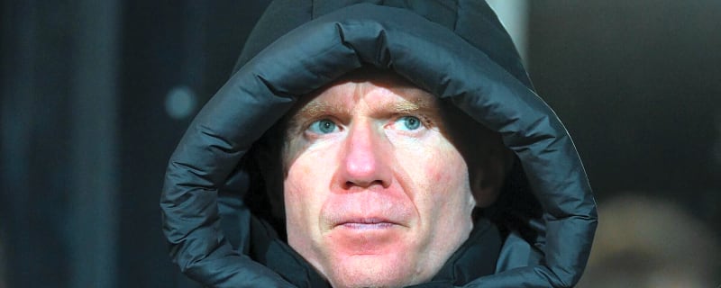 'Just go to Saudi' - Paul Scholes tells Bruno Fernandes he can no longer be trusted as Manchester United captain after 'unforgivable' Michael Carrick criticism