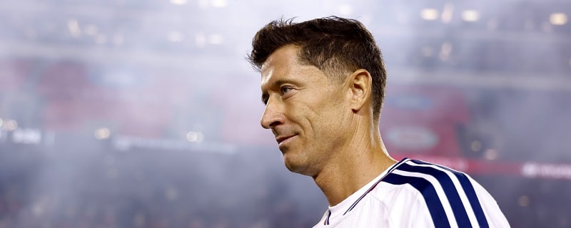 Lewandowski backs his former teammate for the Ballon d'Or and expresses his astonishment at Bayern Munich