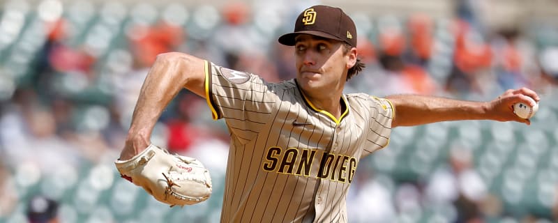 Padres option Kyle Hart