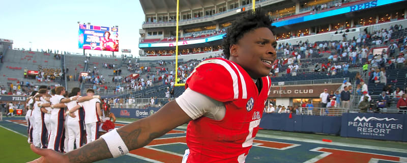 Auburn DC DJ Durkin reacts to Ole Miss RB Kewan Lacy being out