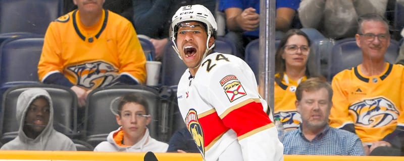 Florida Panthers Trade Top Prospect to Conference Rival For Multiple Draft Picks