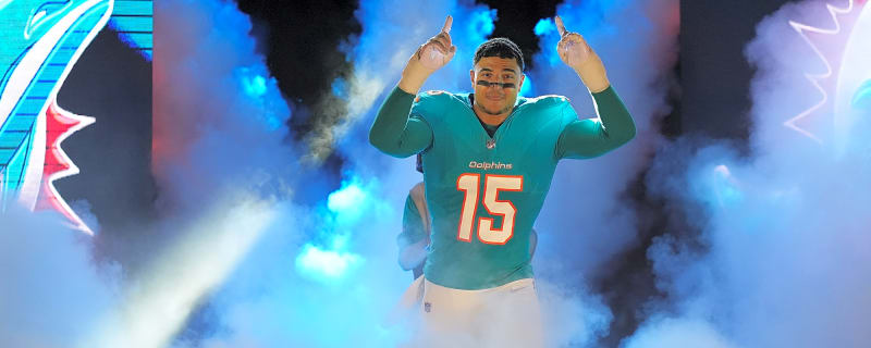 Dolphins Taking Trade Calls on Jaelan Phillips