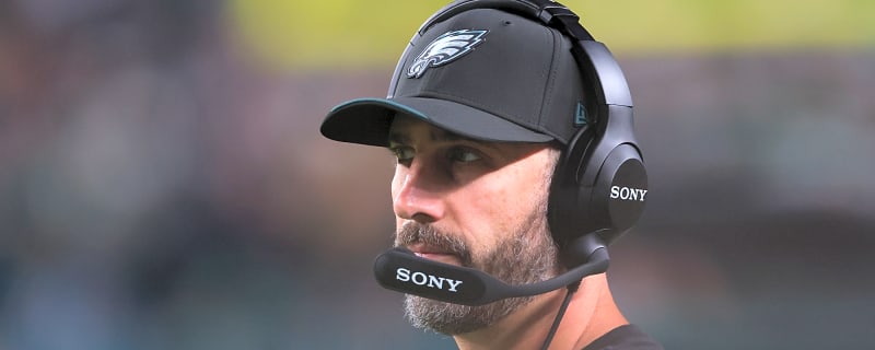 Eagles stave off Commanders' late push, extend win streak in openers
