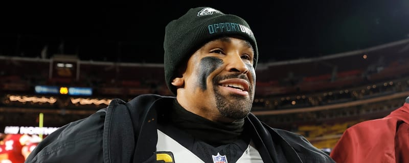 NFL exec thinks Eagles could make shocking Hurts decision after 2026