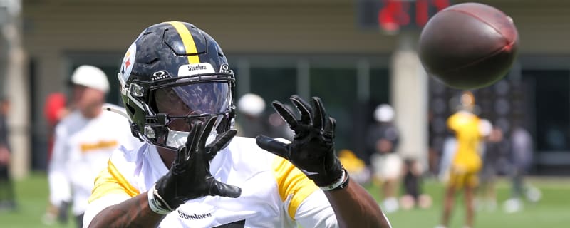 'He's Different Right Now': Glowing Reports Emerge As Steelers' Germie Bernard Continues To Make Waves