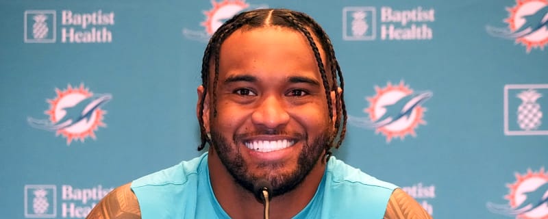 Tua Tagovailoa’s Future With Dolphins Tied To HC Mike McDaniel