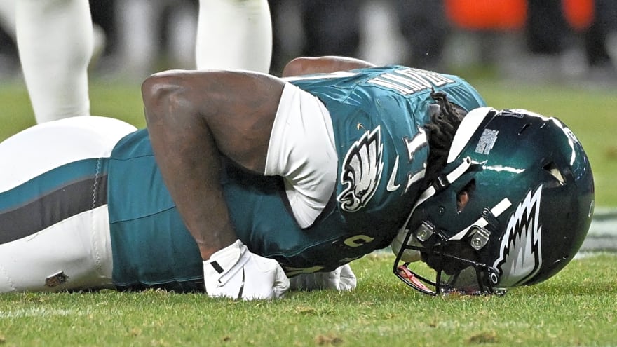 A.J. Brown, QB drama and cap crunches: The hottest 2026 NFL offseason issue for every team