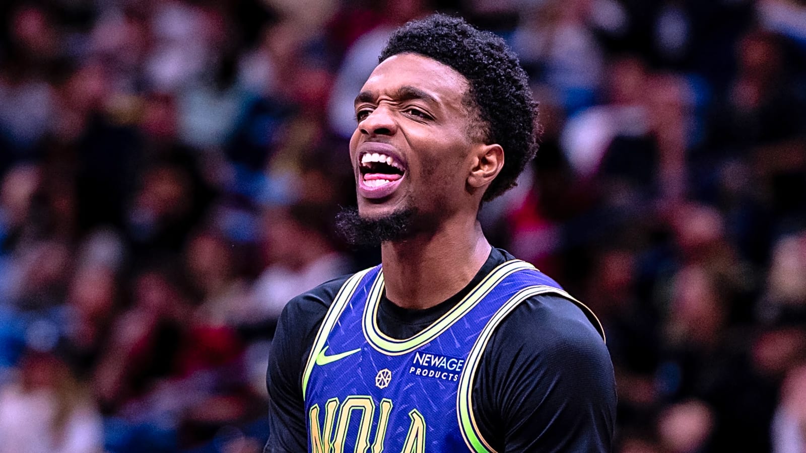 Pelicans agree to a three-year extension with defensive anchor