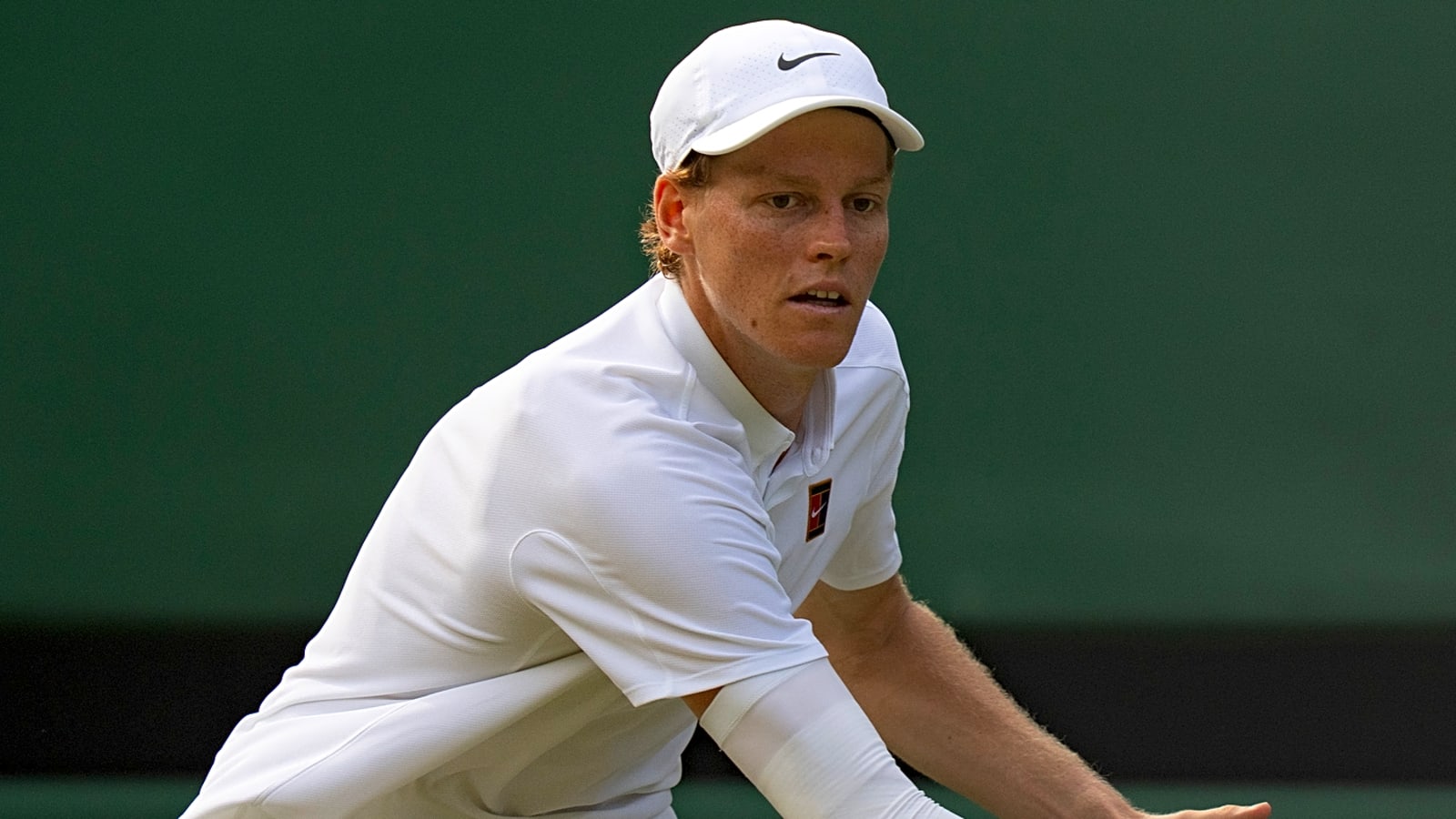 Jannik Sinner capitalizes on Novak Djokovic&#39;s physical issues for convincing Wimbledon final run