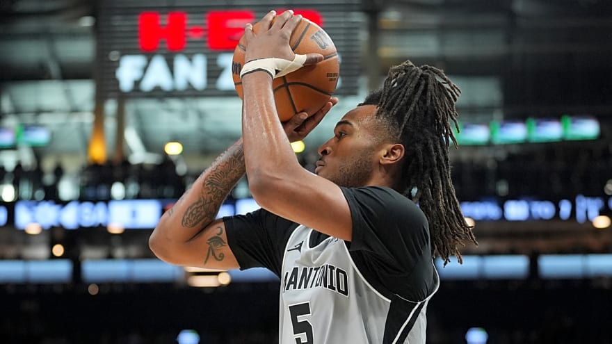 Spurs' Stephon Castle makes franchise, NBA history