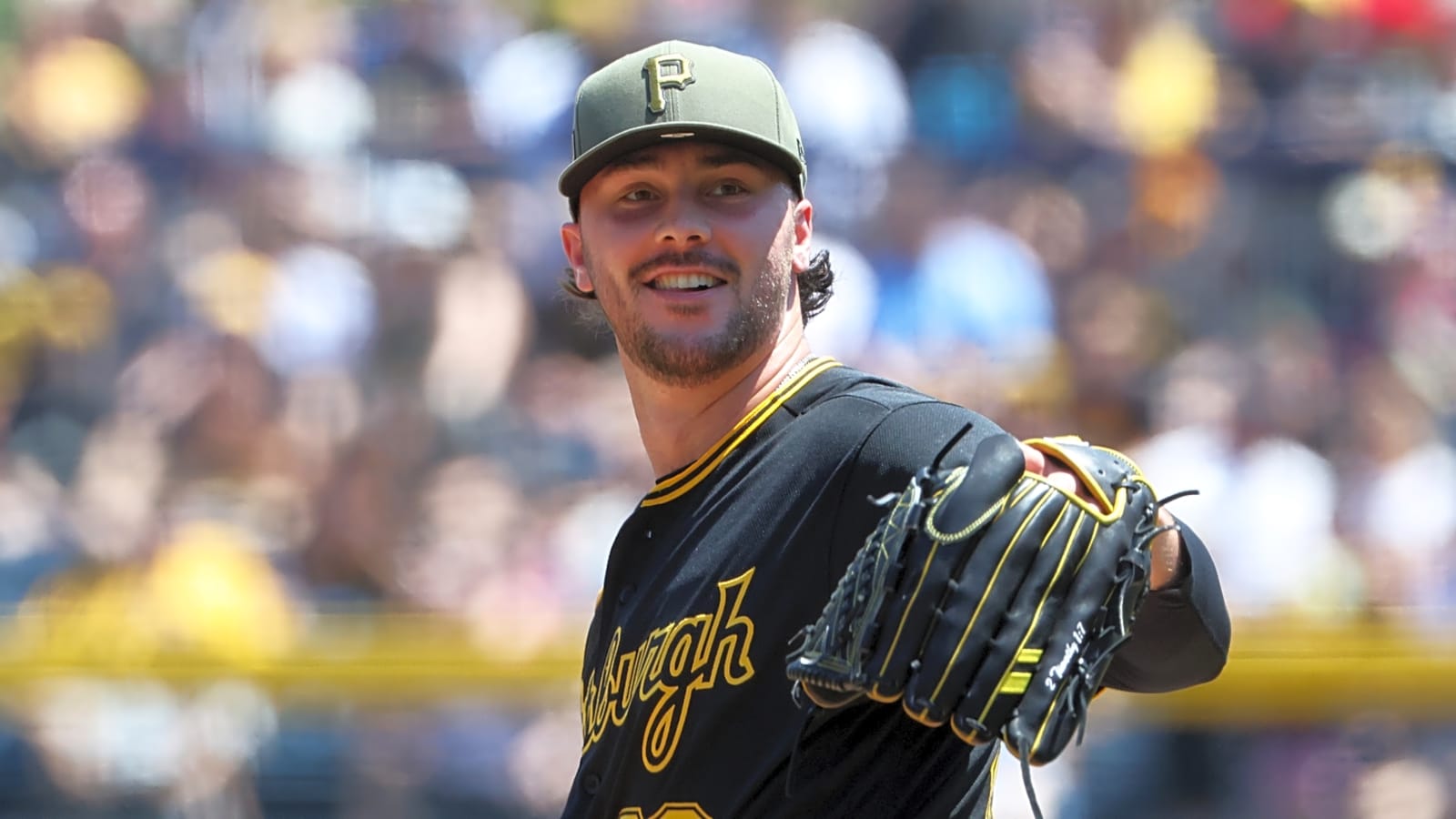 Bryce Harper offers high praise of Pirates star Paul Skenes