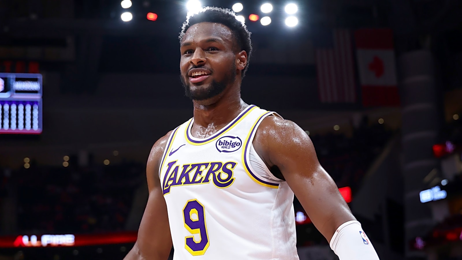 Bronny James gives a 5-word reaction to father LeBron joining 76ers