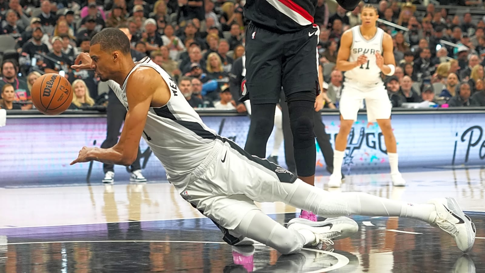 Victor Wembanyama's scary fall puts Spurs' playoff chances in peril