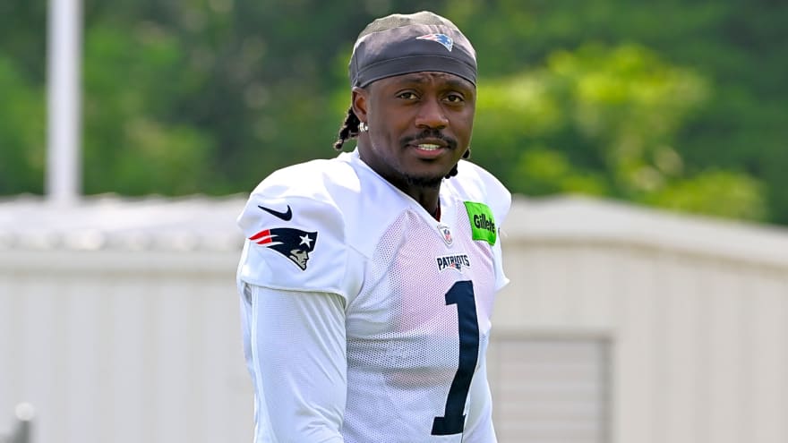 The '1,400-receiving-yard seasons' quiz