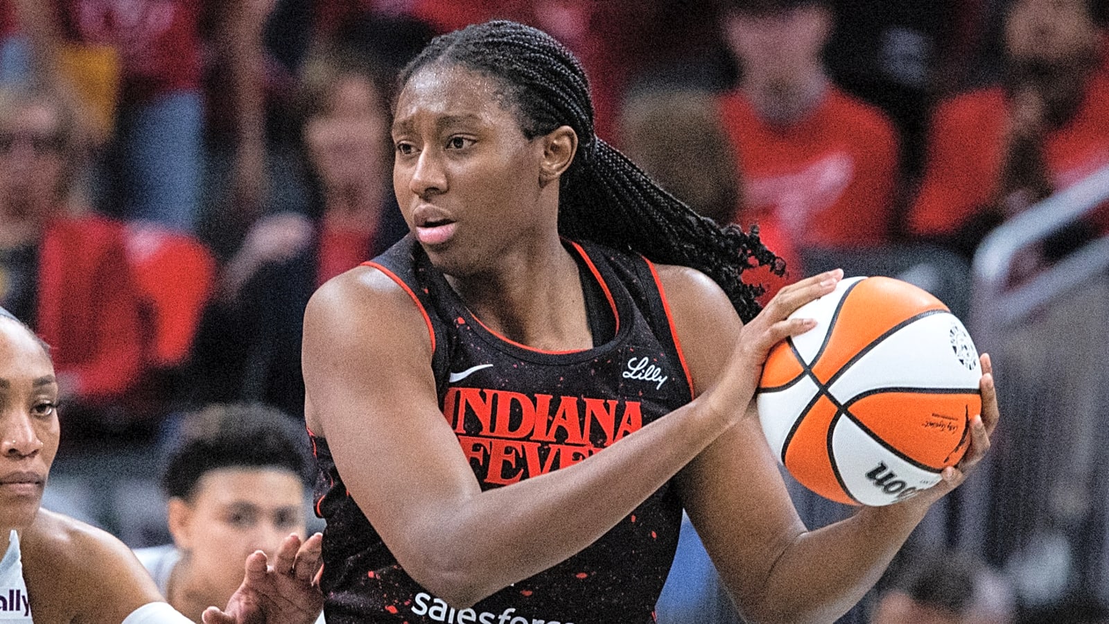 Aliyah Boston signs historic contract extension with Fever