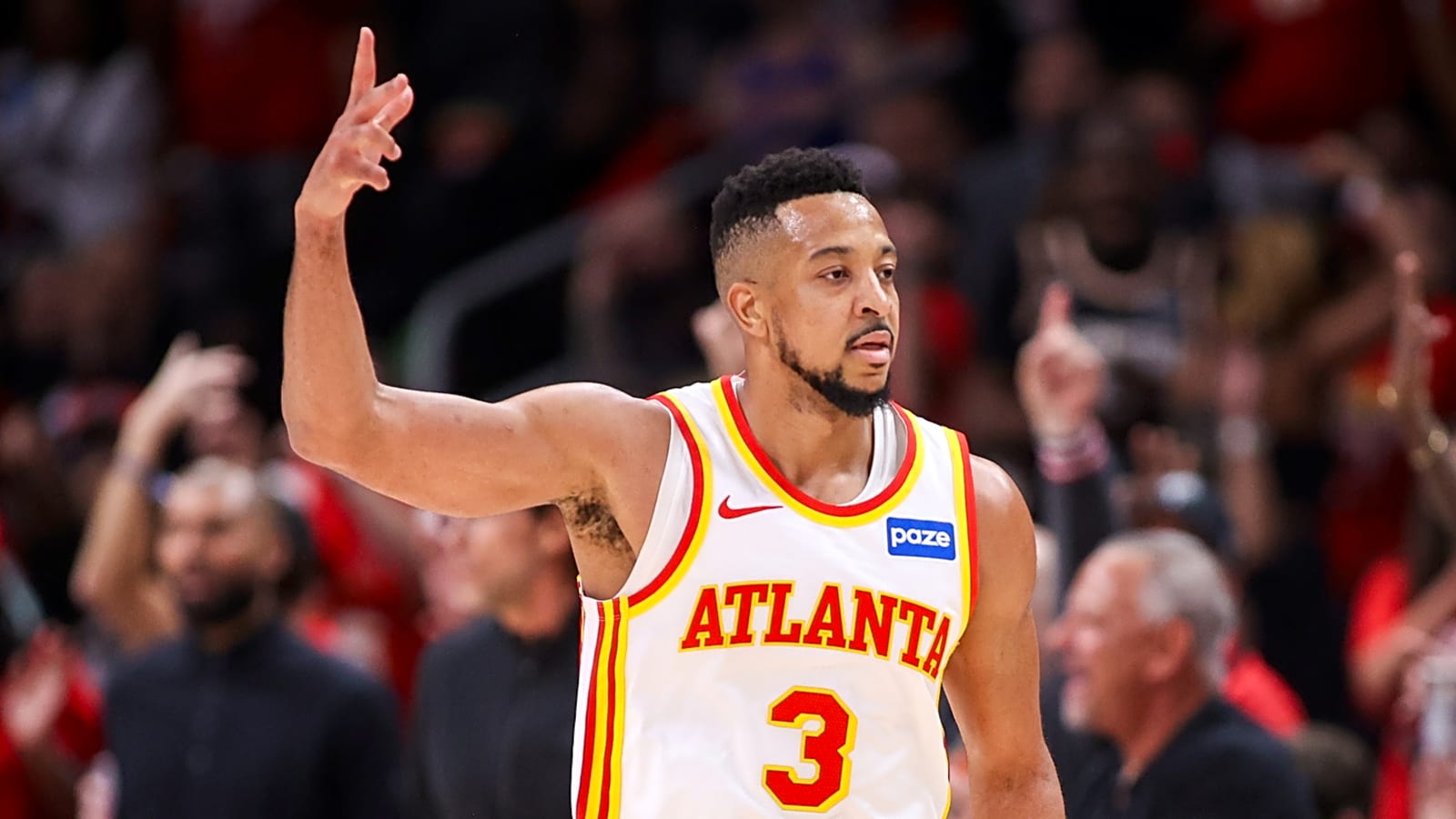 CJ McCollum takes down Knicks again in Game 3