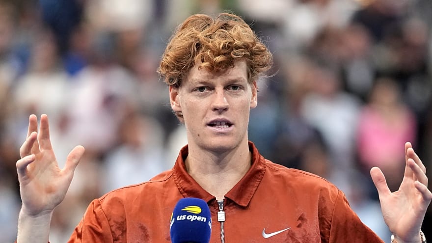 Jannik Sinner involved in bizarre fan incident in Saudi Arabia