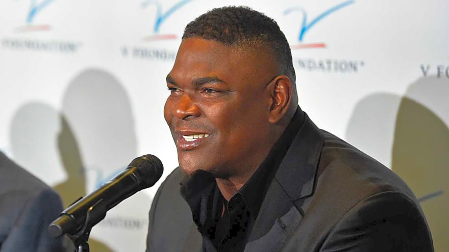 Keyshawn Johnson rips USC for ending Notre Dame rivalry games