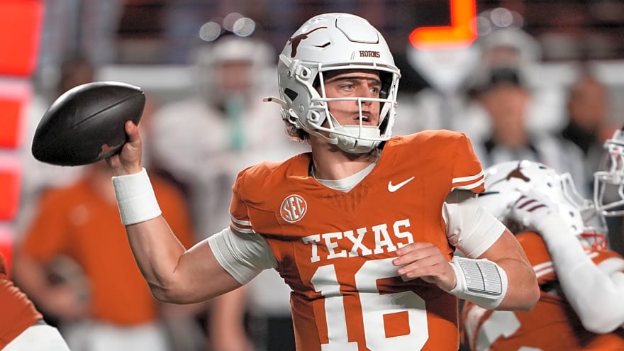 Arch Manning has best performance of college career in win