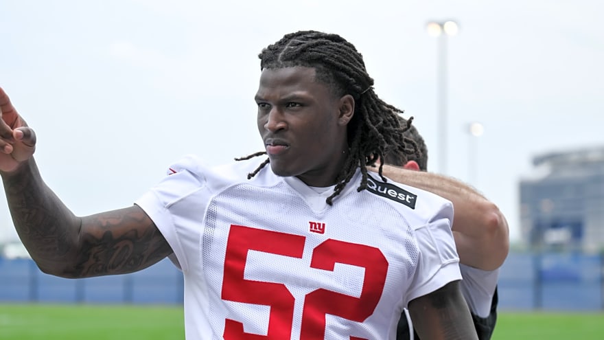 What Giants' Brian Burns already likes about rookie Arvell Reese