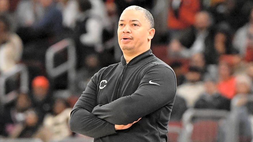 Clippers critic forced to literally eat his words