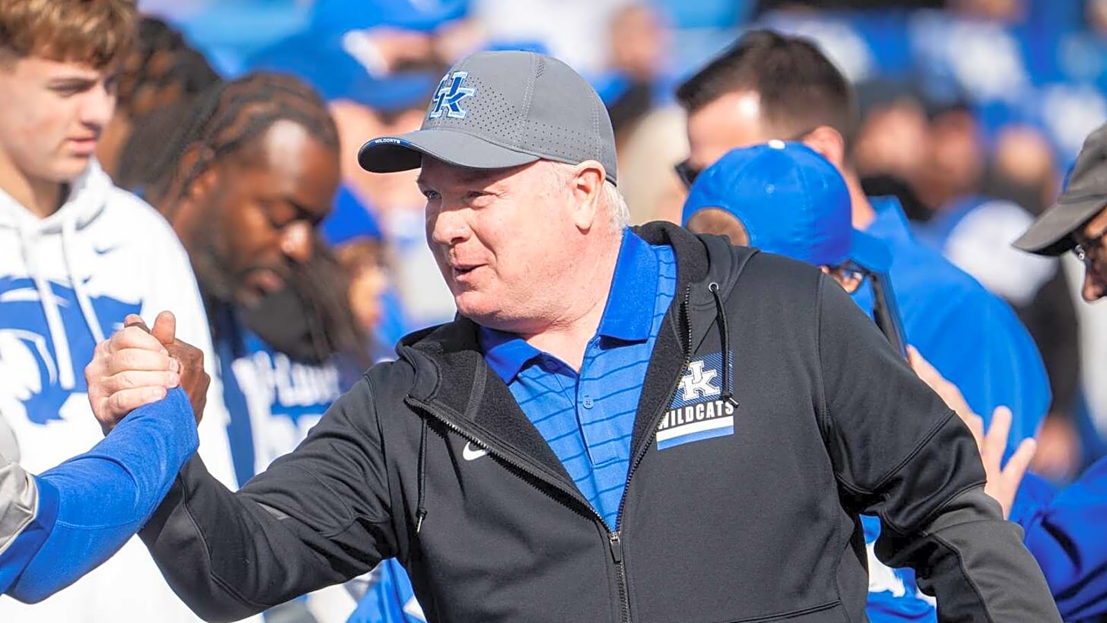 Mark Stoops, resurgent Kentucky deserve credit for 2025 turnaround
