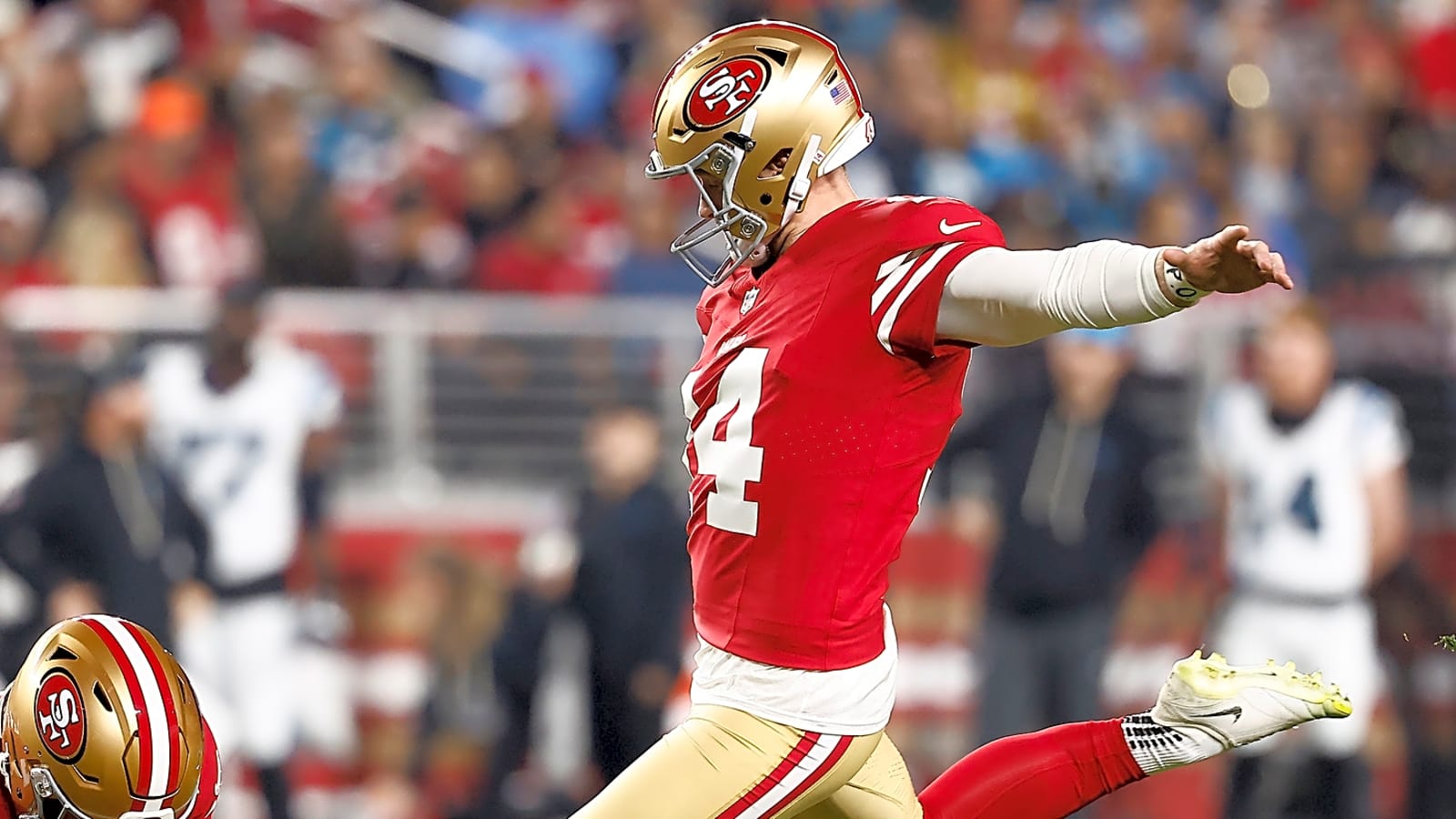 49ers Elevate K Matt Gay & LB Jalen Graham