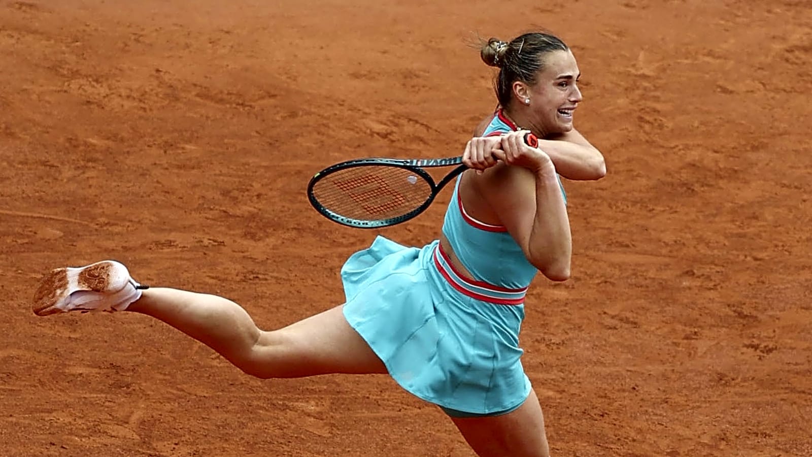 'Completely unprofessional of me': Aryna Sabalenka apologises for Roland Garros final comments about Coco Gauff
