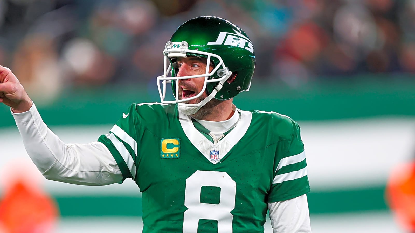 Insiders address why Aaron Rodgers accepted team-friendly contract