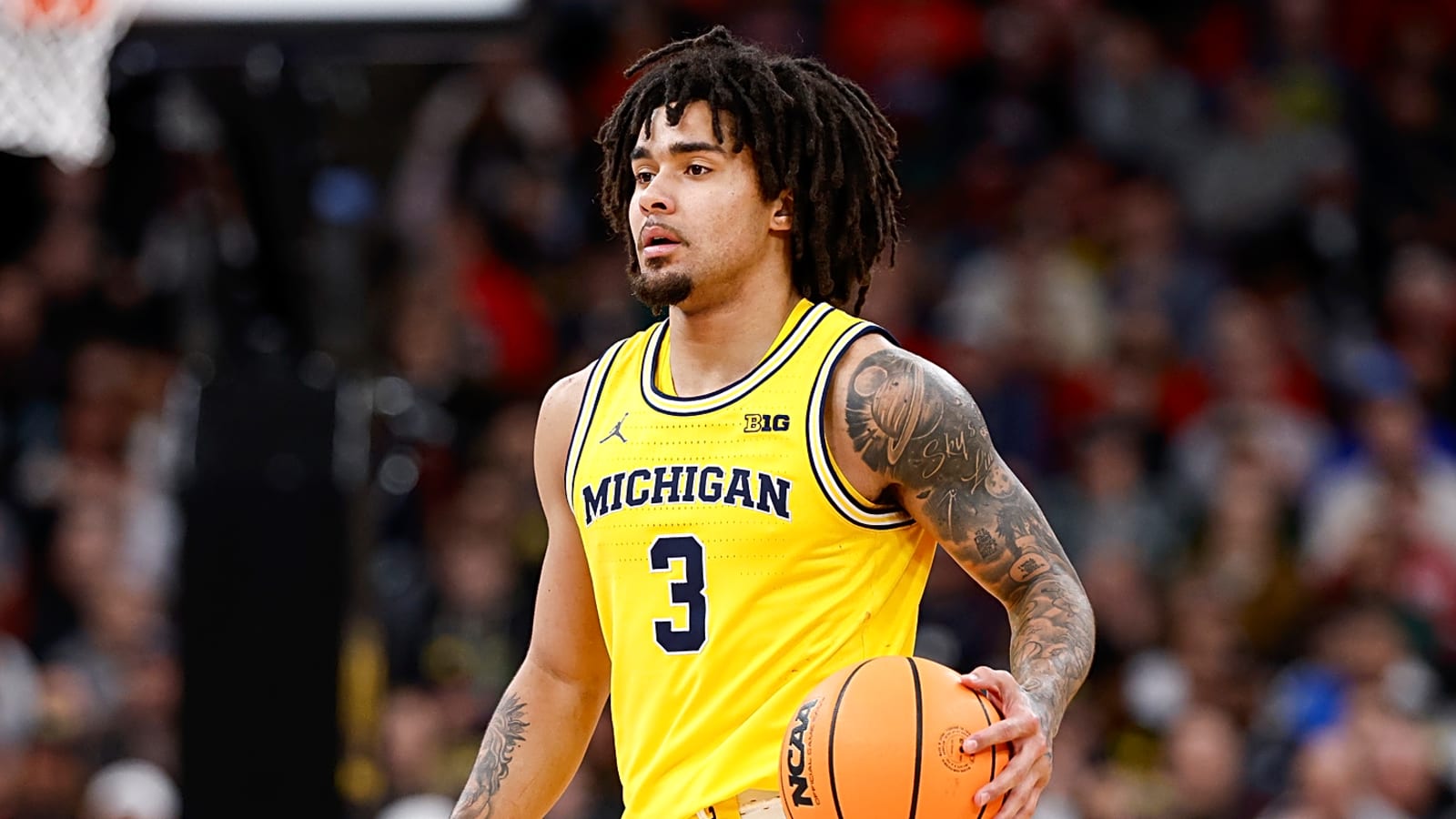Michigan PG Elliot Cadeau receiving 'medical supervision' in wake of incident ahead of Final Four