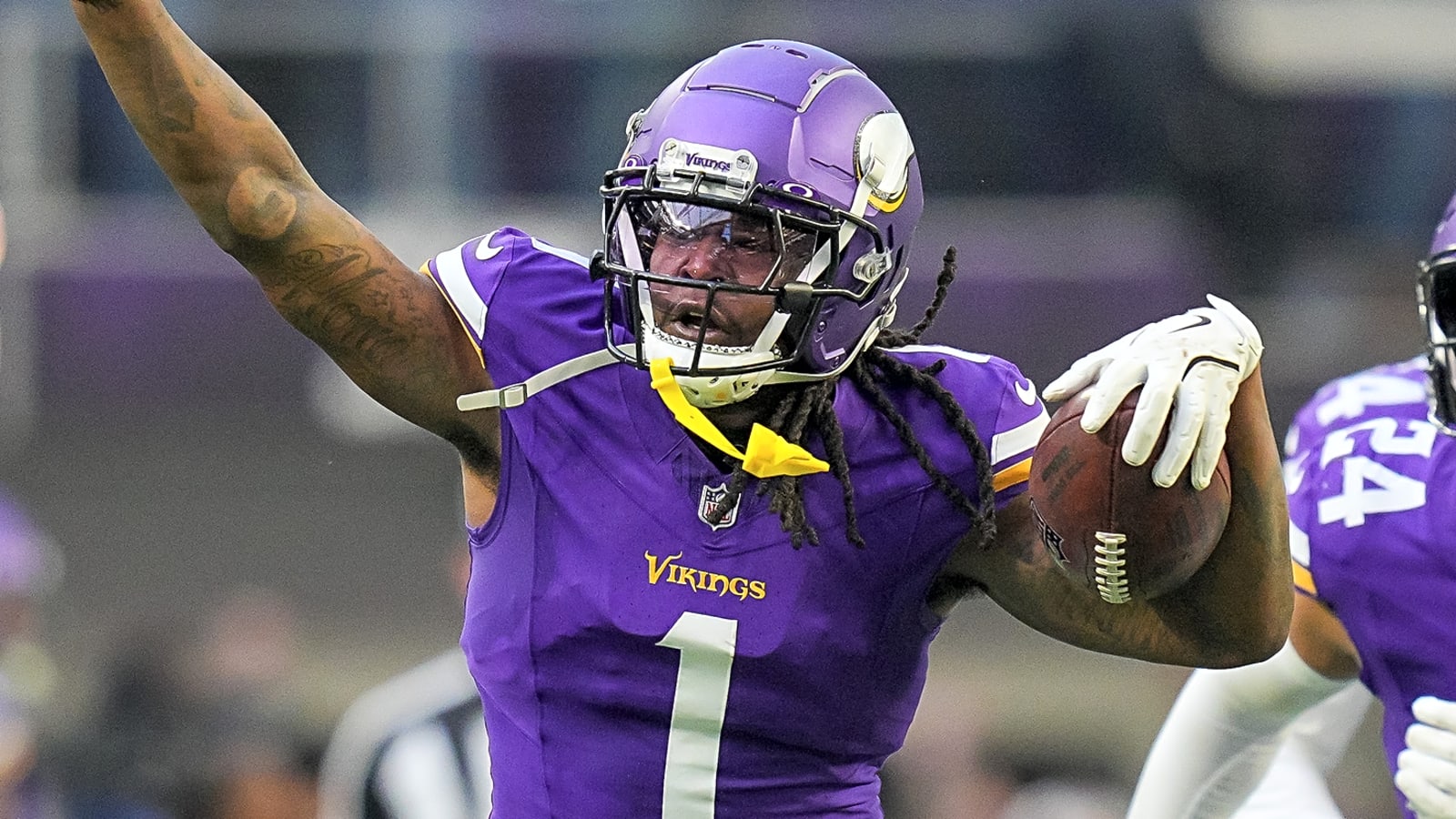 Former Pro Bowl CB visits Raiders