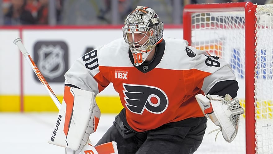 Dan Vladar steals Game 6 to send Flyers to second round