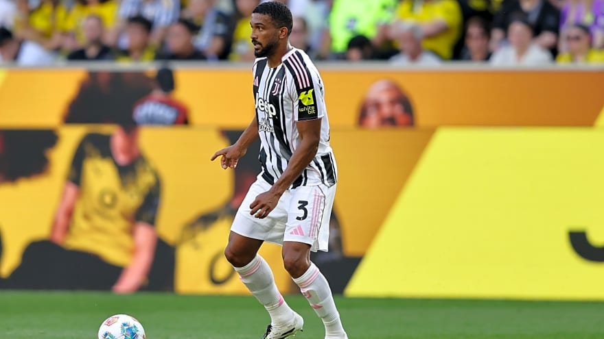 Tottenham plot January move for defender which may end up costing them €50m