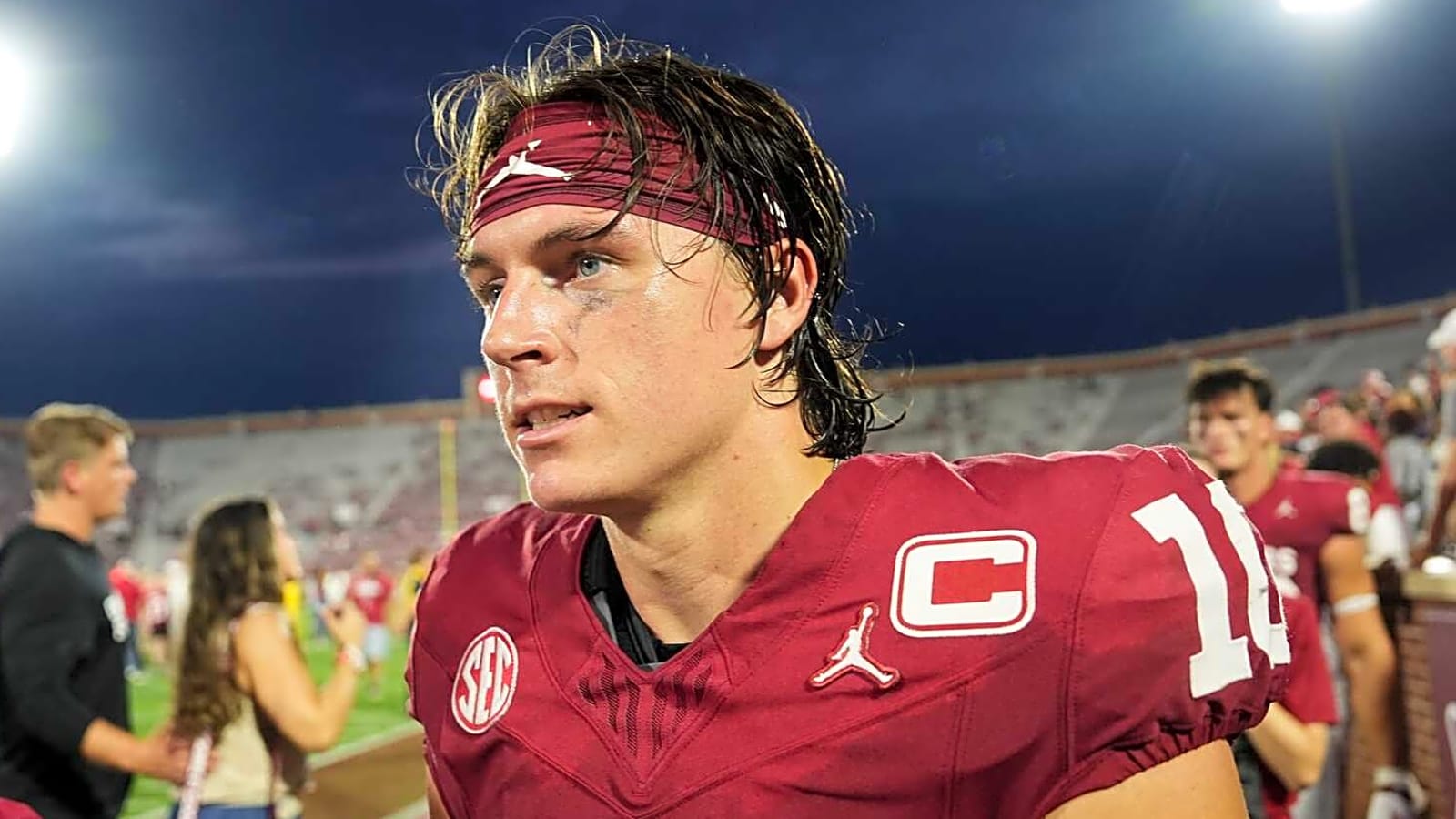NFL Draft intel: How John Mateer breaks the mold like world No. 1 golfer Scottie Scheffler