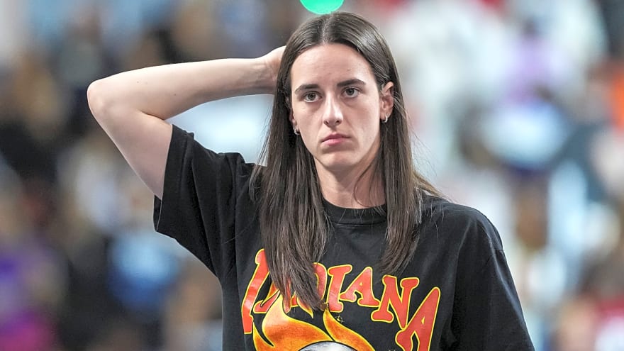 WNBA fines Caitlin Clark for criticizing officials 