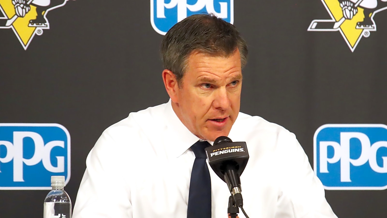 Canucks president drops hint on where Sullivan might coach next