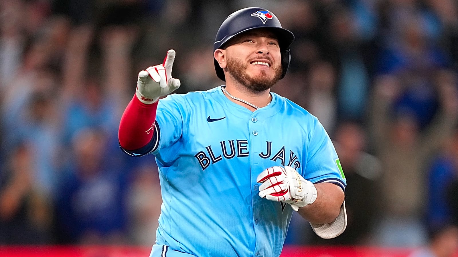 Watch: Blue Jays walk off Red Sox in extras, complete comeback